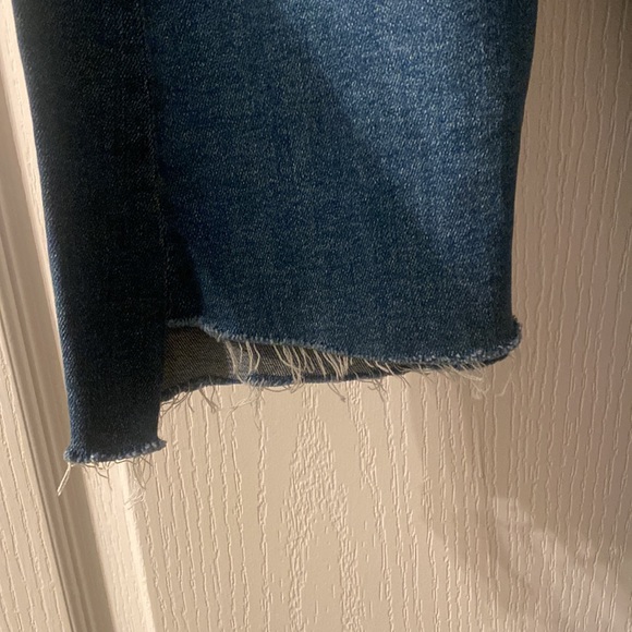 MOTHER Denim The Runaway Step Fray Jeans - Picture 5 of 11